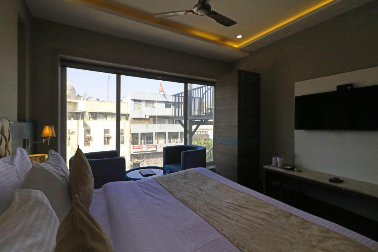 The Ivy Grand Hotel In City Centre With Free Secured Parking Νέο Δελχί Εξωτερικό φωτογραφία