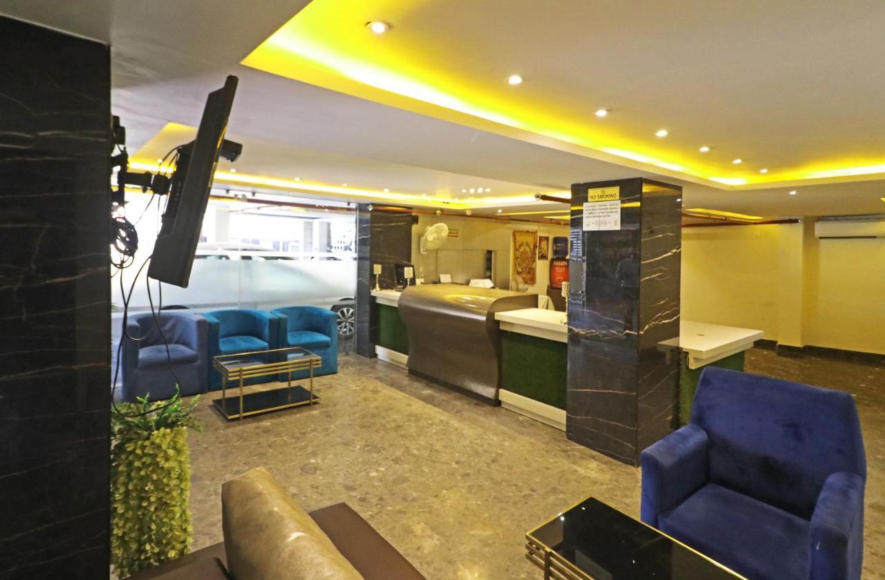 The Ivy Grand Hotel In City Centre With Free Secured Parking Νέο Δελχί Εξωτερικό φωτογραφία