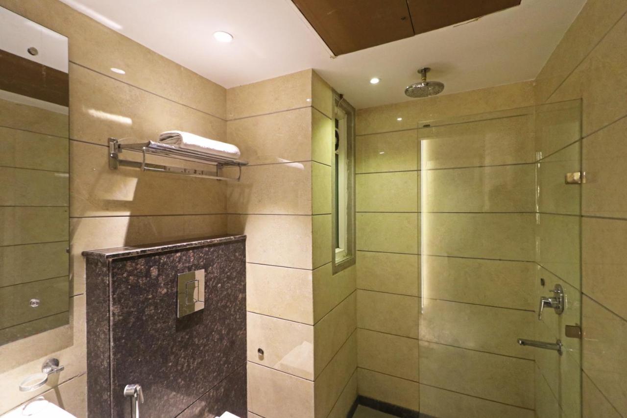 The Ivy Grand Hotel In City Centre With Free Secured Parking Νέο Δελχί Εξωτερικό φωτογραφία
